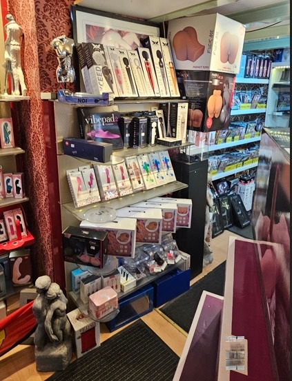 Einblick in das vielfältige Sortiment bei Adam & Eva in Wiesbaden